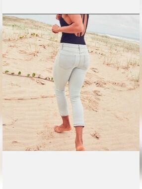 Athleta Sculptek Skinny Crop Jeans - size 8T Tall